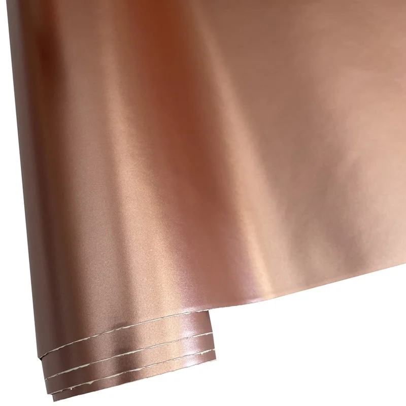 

Высококачественный металлический атласный винил цвета розового золота на клейкой основе для автомобильной обертки в рулоне с переводными картинками для самостоятельной сборки