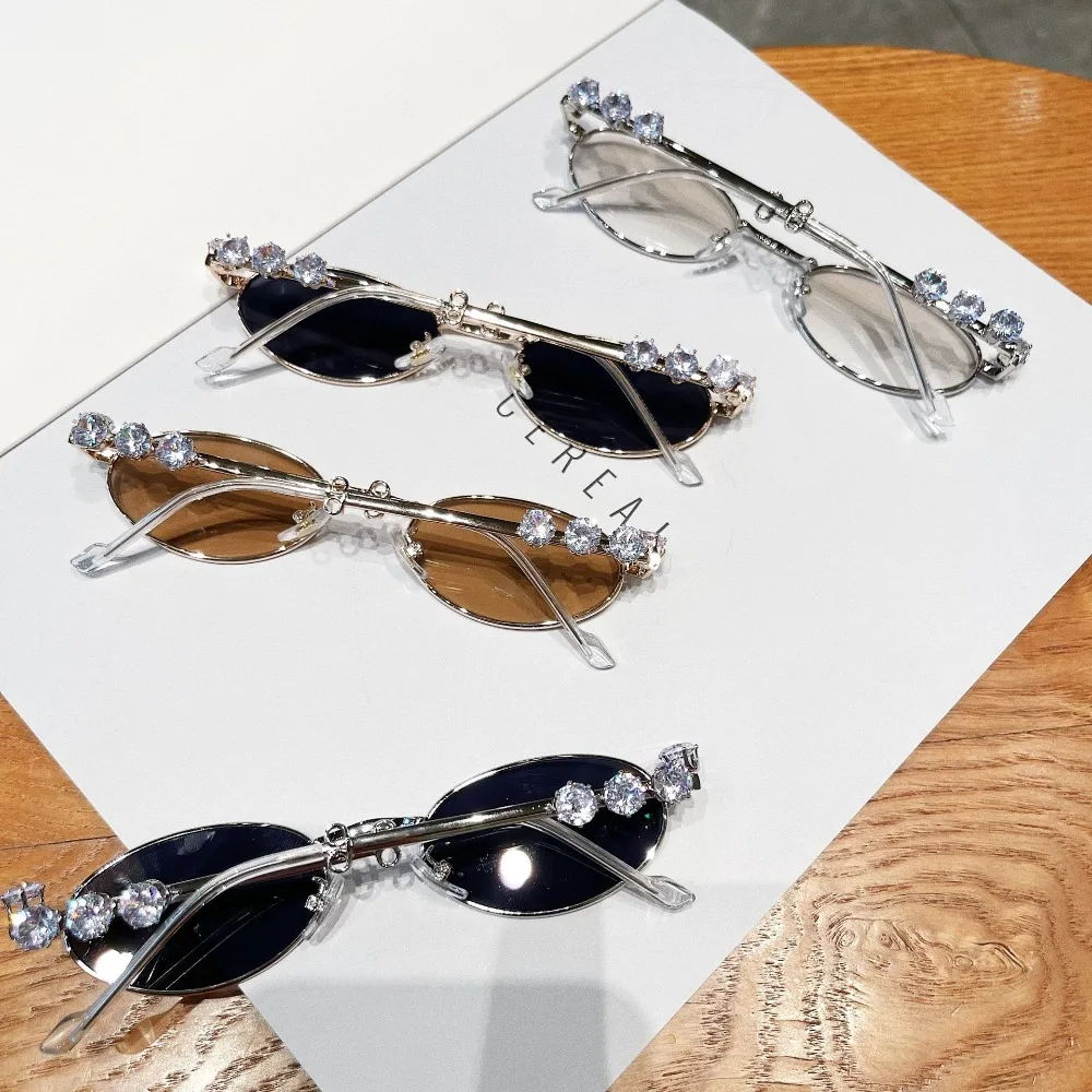 

Rhinestone Diamonds Eyeglasses Frames Fashion Metal Oval Shades Reading Eyeglasses Unisex Bling Eyewear Glasses Women