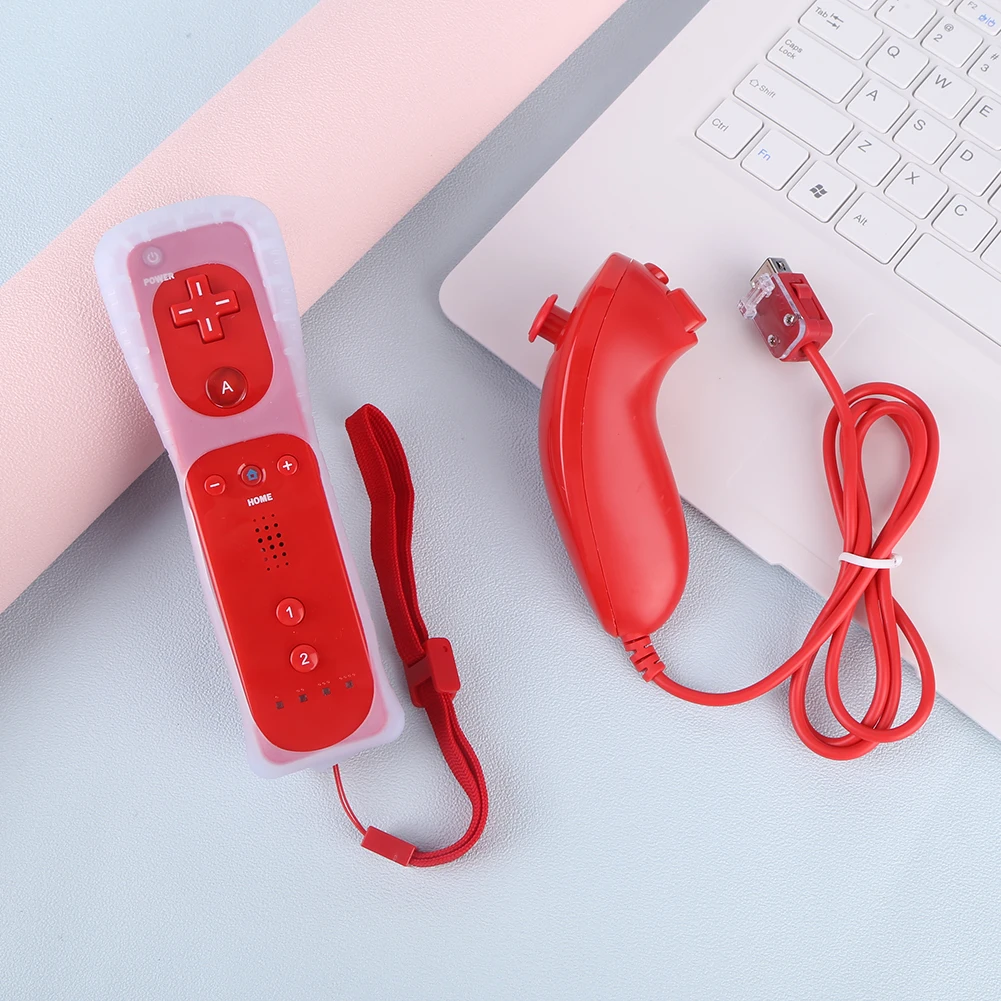  ̽ƽ е   е Ʈѷ Ʈ, Wii Wii U ֿܼ   Nunchuck Ʈѷ, 2 in 1