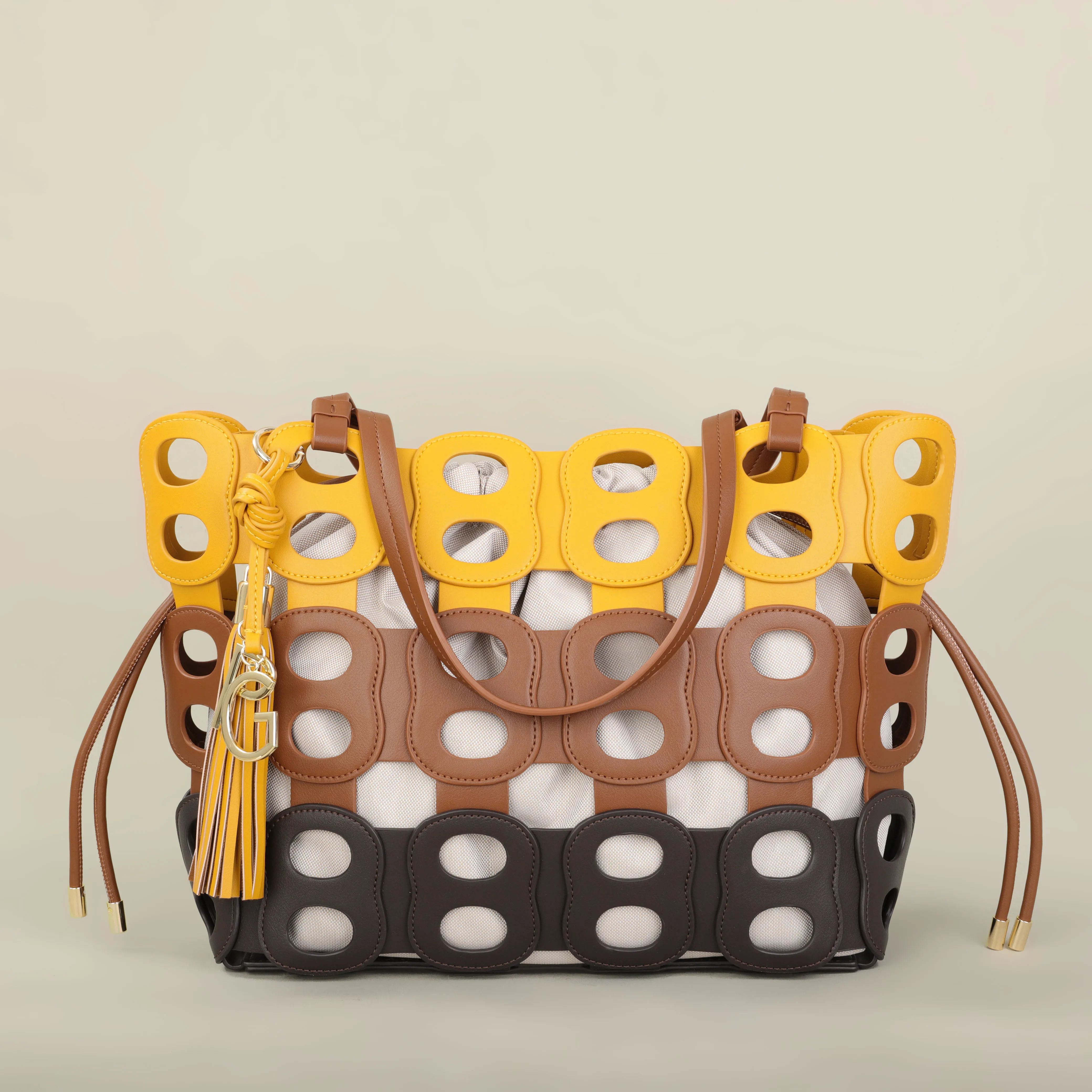 Interior capacity view