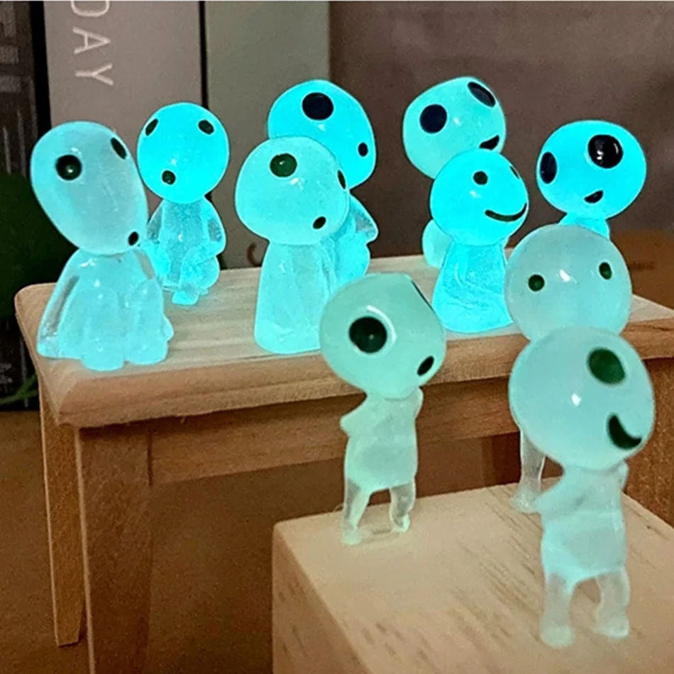 10Pcs Luminous Tree Spirits Micro Landscape Figure Ornament Outdoor Glowing Miniature Statue Potted Mini Garden Accessories 4