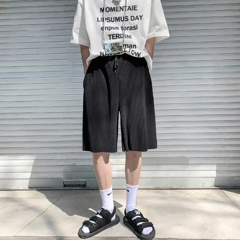 Summer Elegant Fashion Harajuku Slim Fit Ropa Hombre Loose Casual All Match Sports Shorts Solid Pockets Ice Shreds Trousers