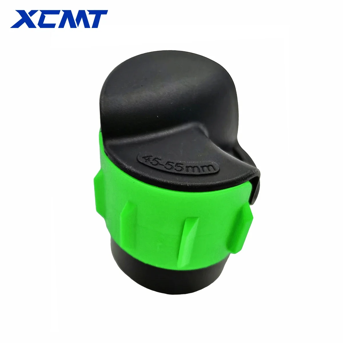 Čistič tesnení vidlice vedľa rôznych motocyklových dielov