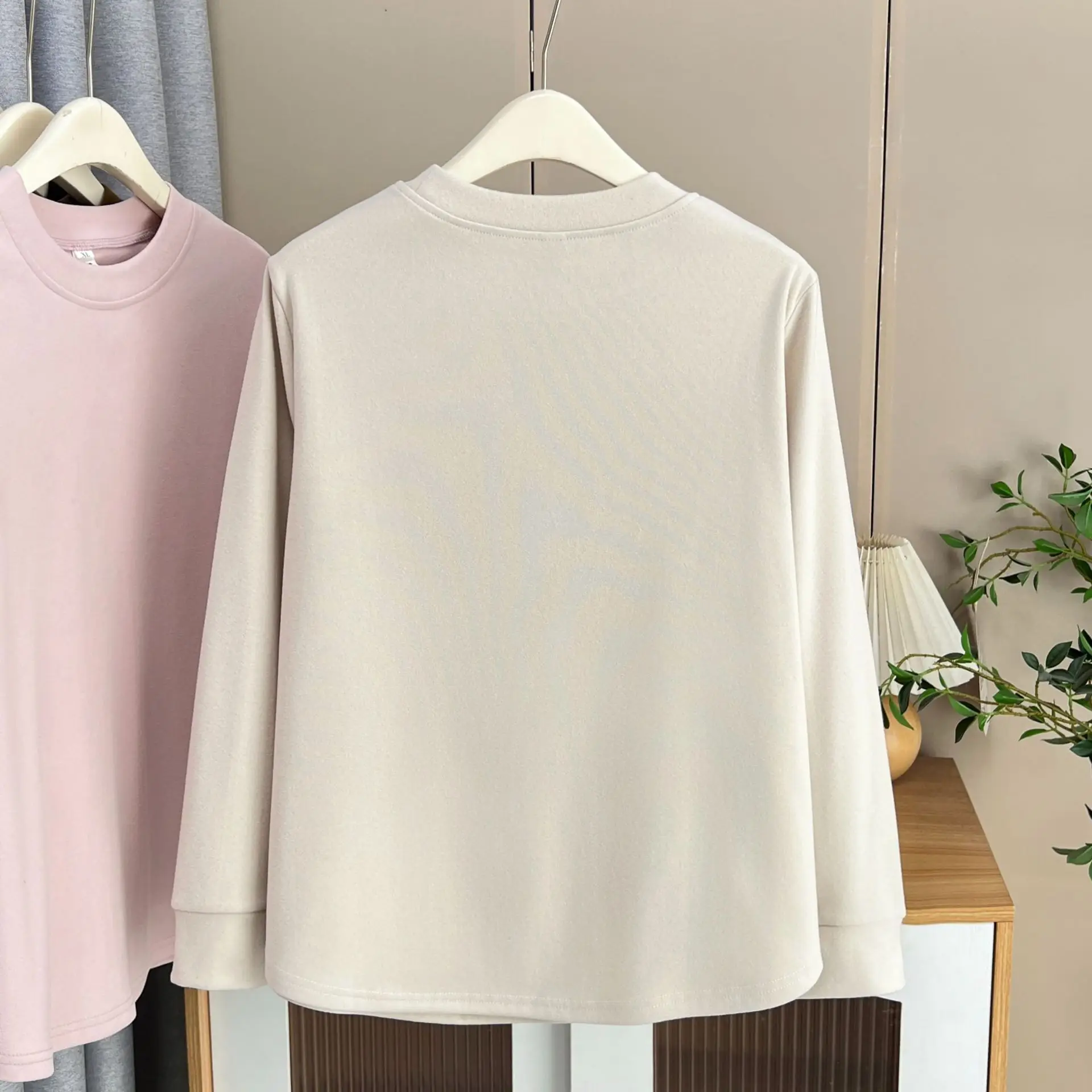 XXXXL Fashion Plus Size Women's T-Shirt New Autumn And Winter Basic Style Versatile Solid Color Warm Inner Tops 2533