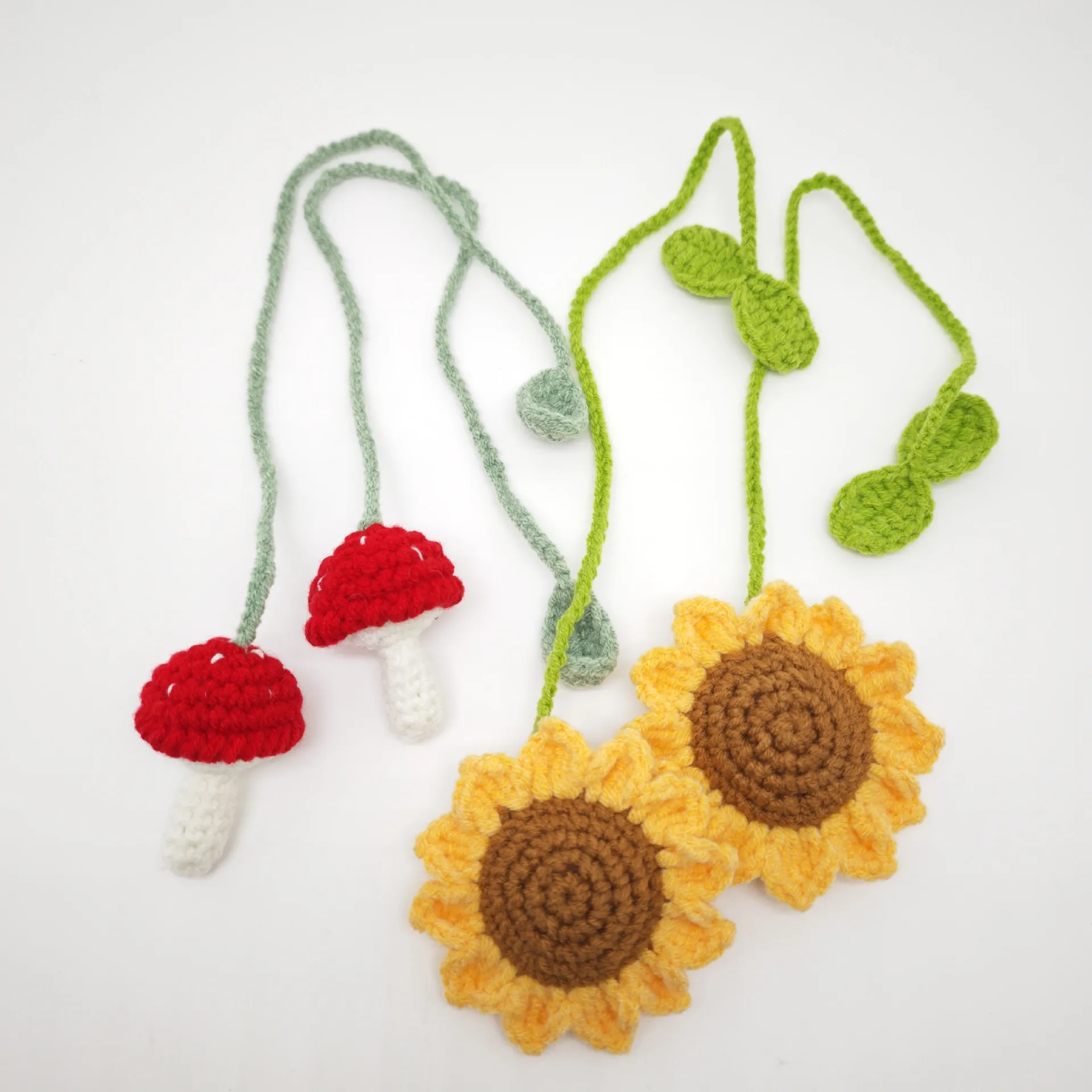 2 Pcs Mushroom Sunflower Curtain Tiebacks Cute Car Decorations Curtain Holdbacks Wall Decoration for Home Office Gift for Women