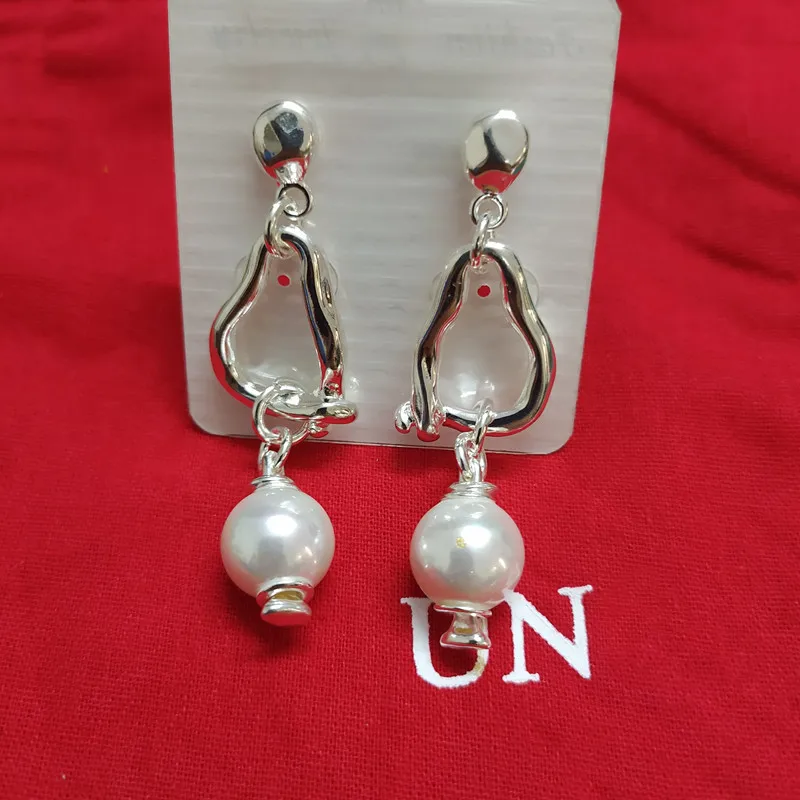 

Yisheng alloy bead earrings, Silver clasp, fashion, with logo, wholesale, new 2021, European fashion gift bracelet