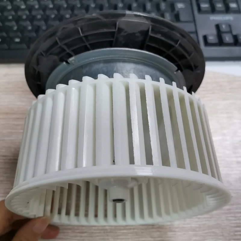 

Fan motor 2 0 1 7- vo l vo V 90 air conditioner blower motor heater blower blower heater motor air conditioner outlet fan