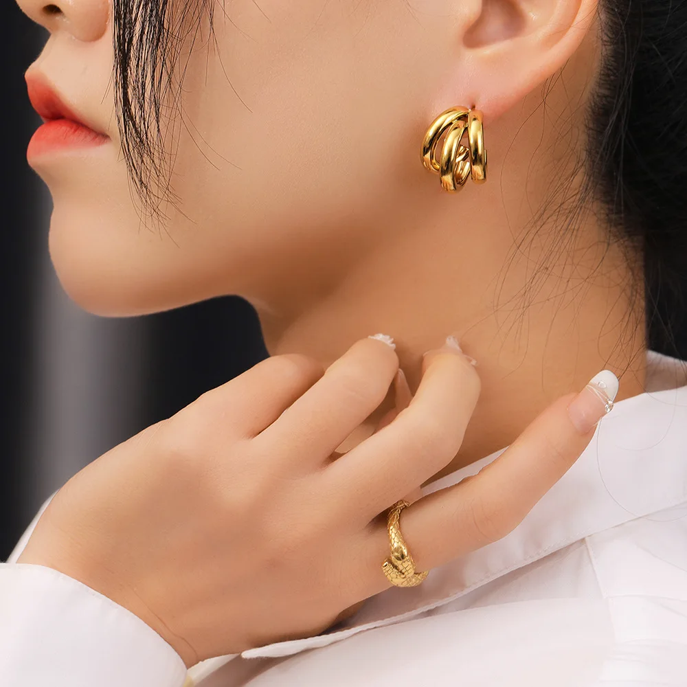 CARLIDANA Large Triple Layer C-Shaped Women Earrings Stainless Steel Gold-Plated Metalized Texture Geometric Thick Hoop Earrings 3
