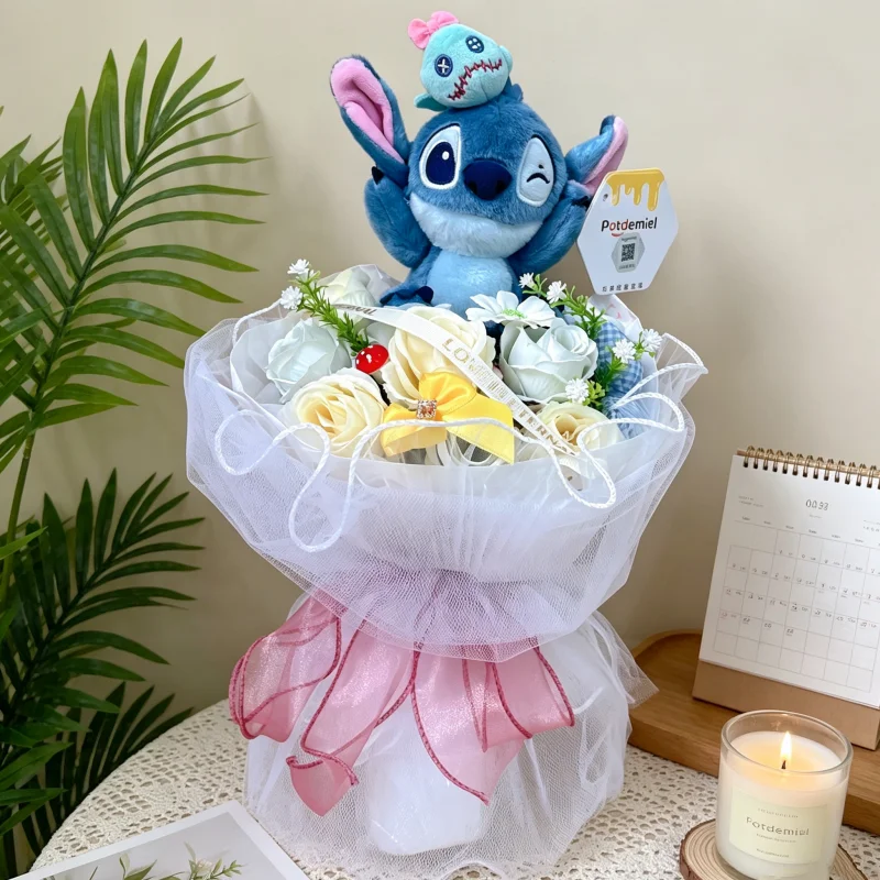 Genuine Stitch Plush Dolls Small Pendant With Artificial Flowers Handmade Bouquets Gifts For Valentine Graduation Christmas