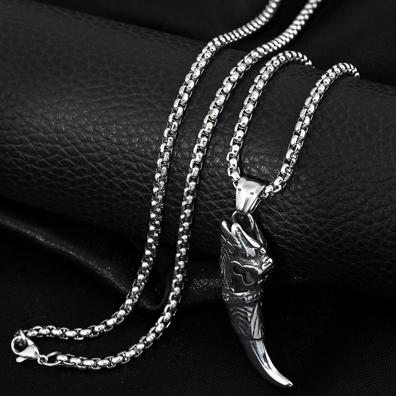 

FEEHOW Wolf Tooth Titanium Steel Pendant Necklace For Men Hiphop Link Chain Charm Sliver Color Necklace Cool Boys Jewelry Gifts