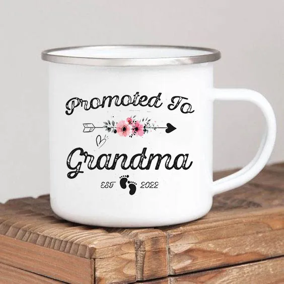 World's Best Grandma Enamel Coffee Mug – Thoughtful Gift for Grandmother on Mother's Day or Birthday