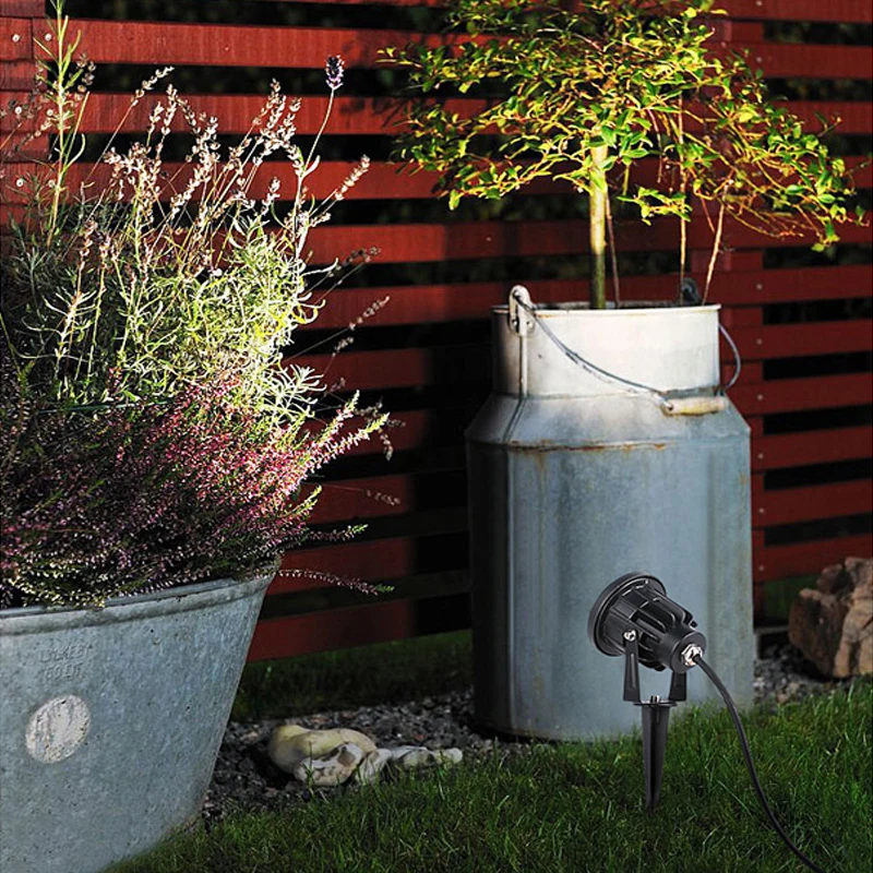 Рисунок 3 - Фонари для украшения сада