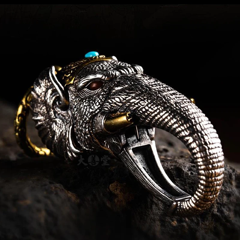 Silver Manual Elephant God of Wealth Pendant Ring Buckle Car Keychain Personality Creativity Vintage Jewelry