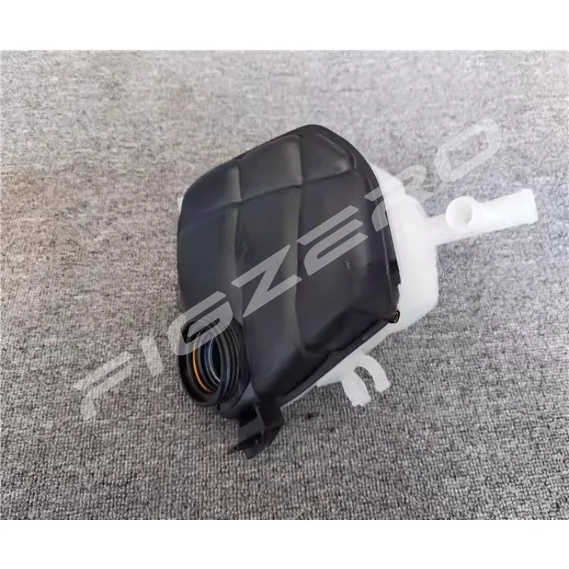 액체 저장 보조 주전자 소형 물탱크  중국산 메르세데스 벤츠 W164 ML350 ML500 GL350 GL450 GL550에 적합