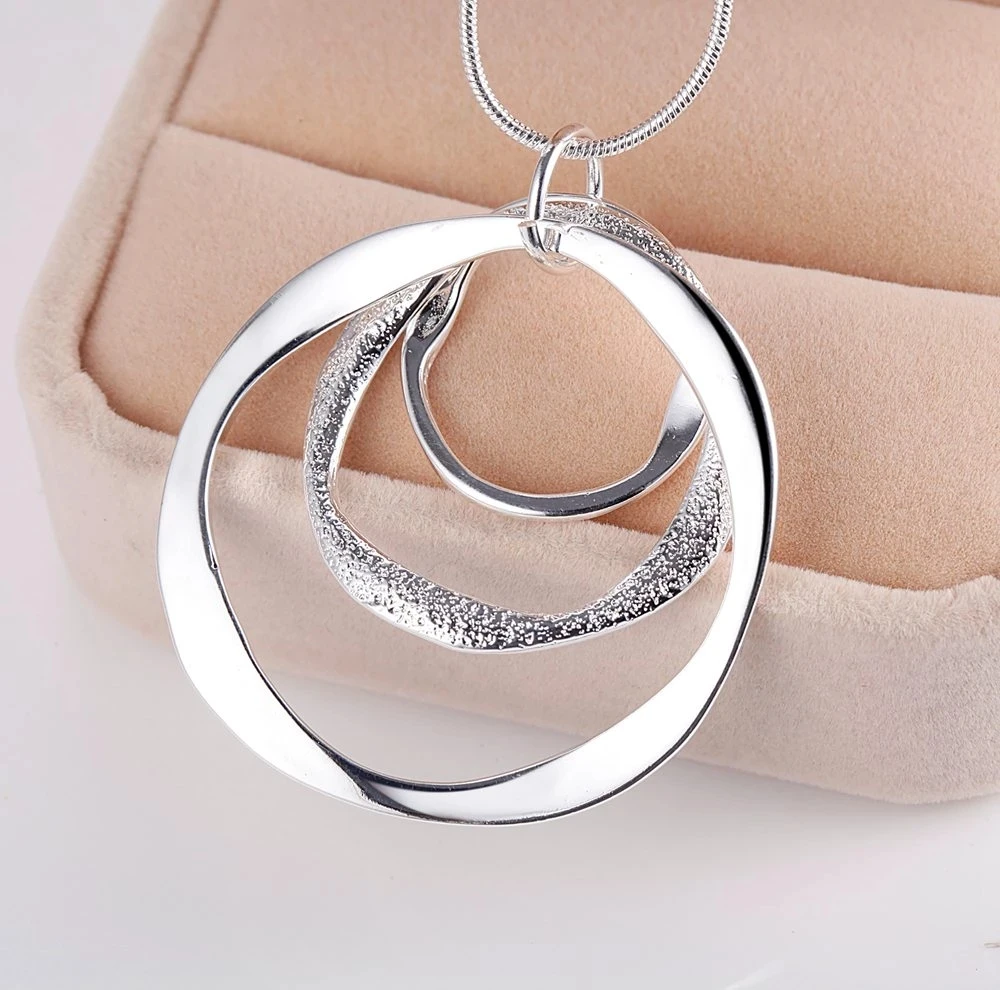 

Charms Nobel 925 Sterling Silver Bohemia Three Circle Pendant Necklace for Women Fashion Wedding Jewelry Party Christmas Gifts