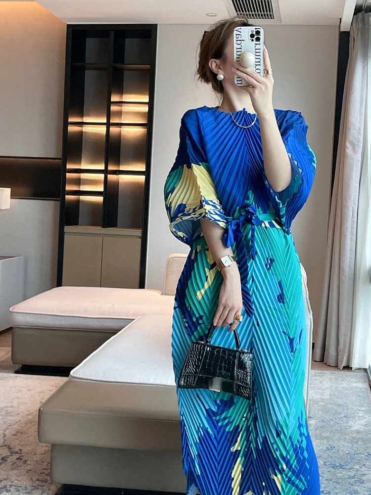 

Summer New in Elegant Fashionable Wrinkle Original Printed Waist Pulling Dress Commuting Elegance Flesh Covering Long Dress