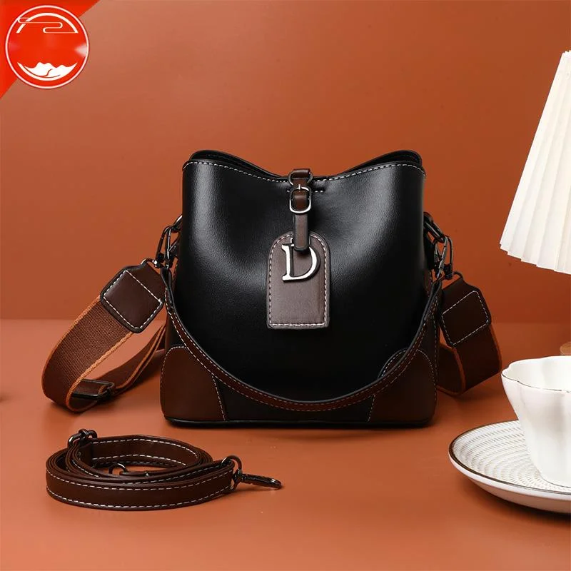 2023 Nuova borsa da donna di lusso Suni Junior Light Borsa a secchiello con texture di alta qualità Borsa a tracolla con una spalla di moda retrò_voghion.com