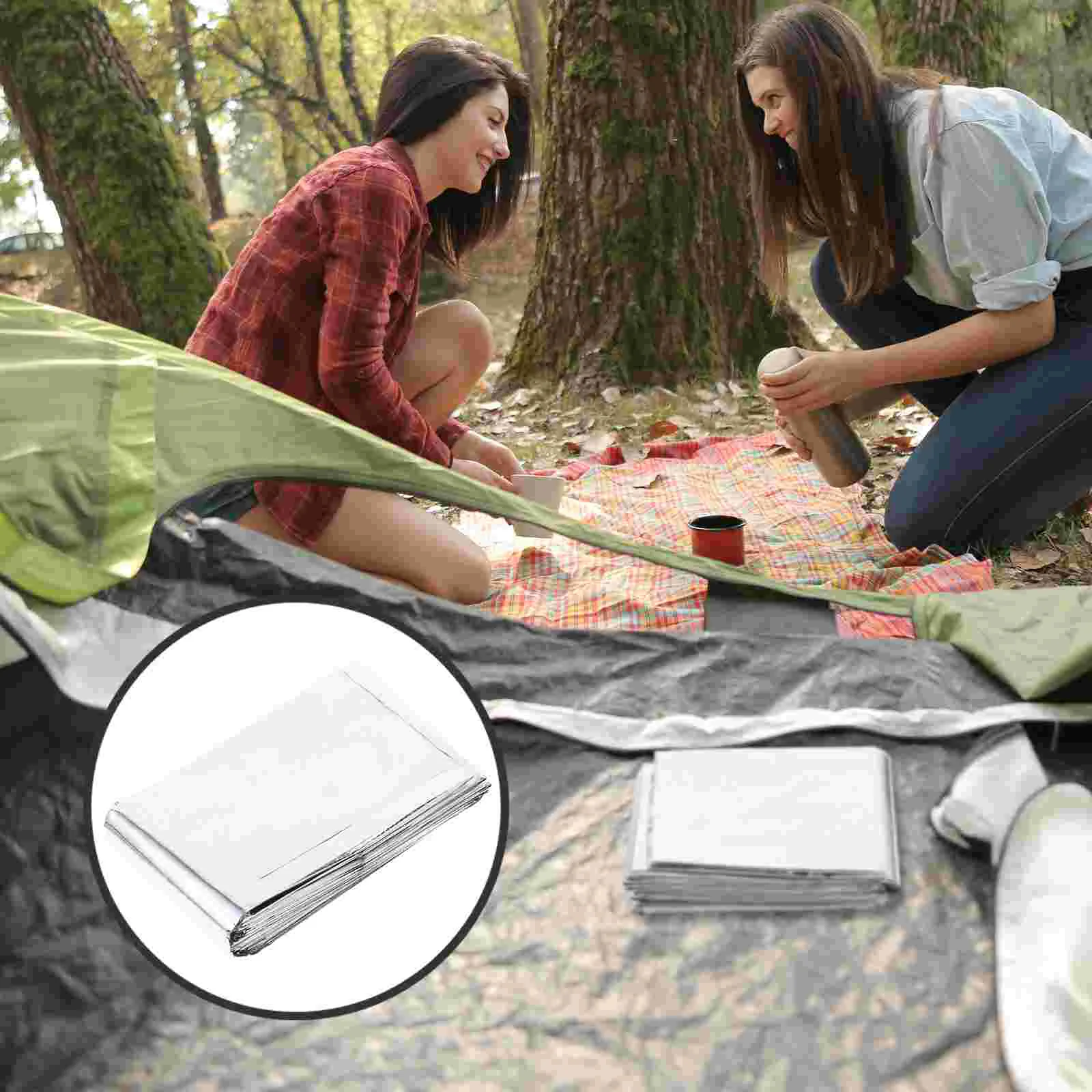 

210*130cm Emergency Warm Cover Mylar Film Foldable Thermal Heat Reflective Blanket for Camping First Aid Natural Disasters