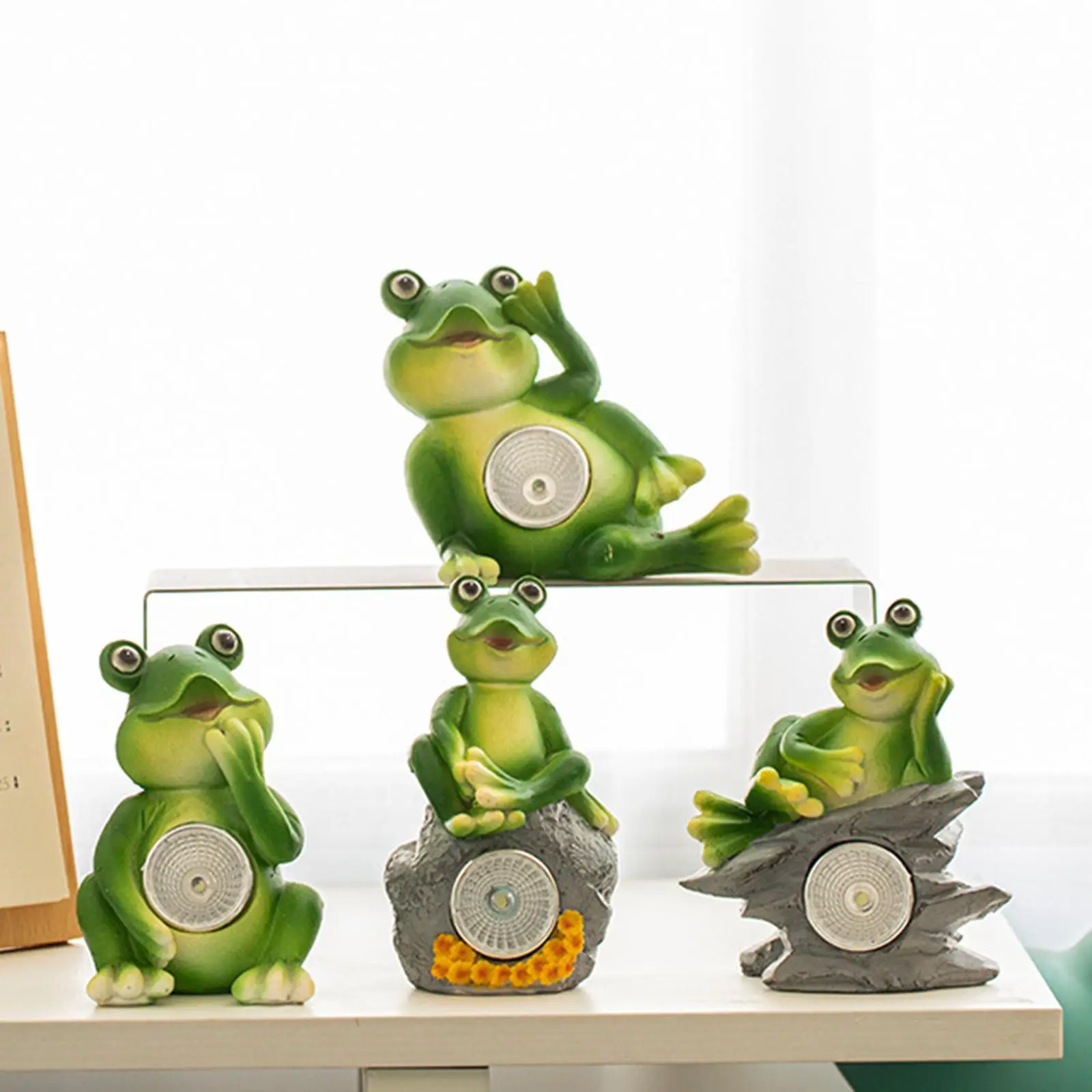 

Cute Solar Garden Statues Frog Spring Decorative Balcony Deck Patio Backyard