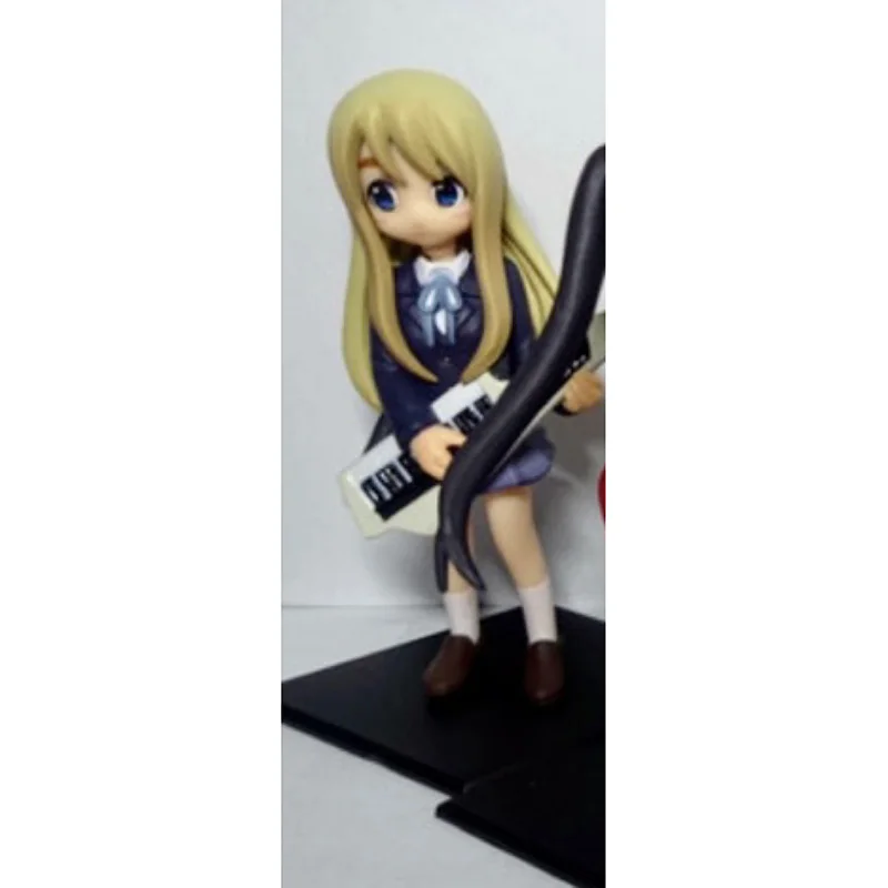 Figura anime K-on Yui Hirasawa Pedroso E Seixezelo • OLX Portugal