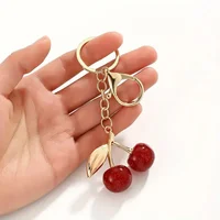 Porte-clés cerise élégant pour dames, fermoir mousqueton en alliage robuste et Durable, pendentif de sac polyvalent et élégant 6