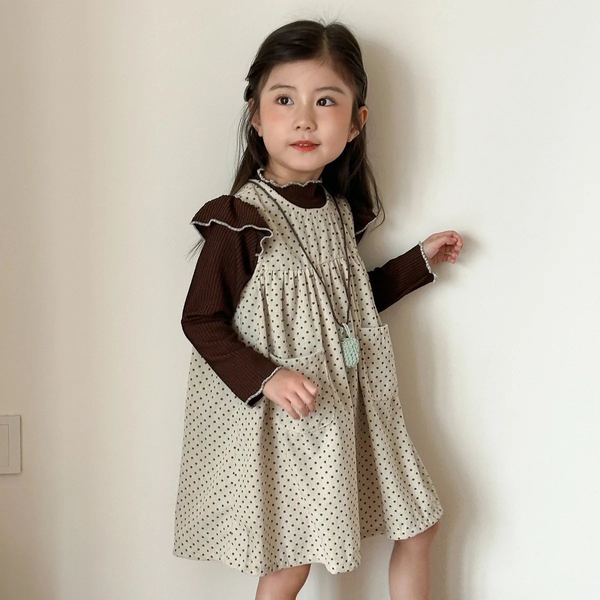 2025 Autumn New Children Sleeveless Dress Corduroy Girls Cute Polka Dot Vest Dress Kids Casual Dress Baby Girl Princess Dress 3 2025 Autumn New Children Sleeveless Dress Corduroy Girls Cute Polka Dot Vest Dress Kids Casual Dress Baby Girl Princess Dress - Image 3