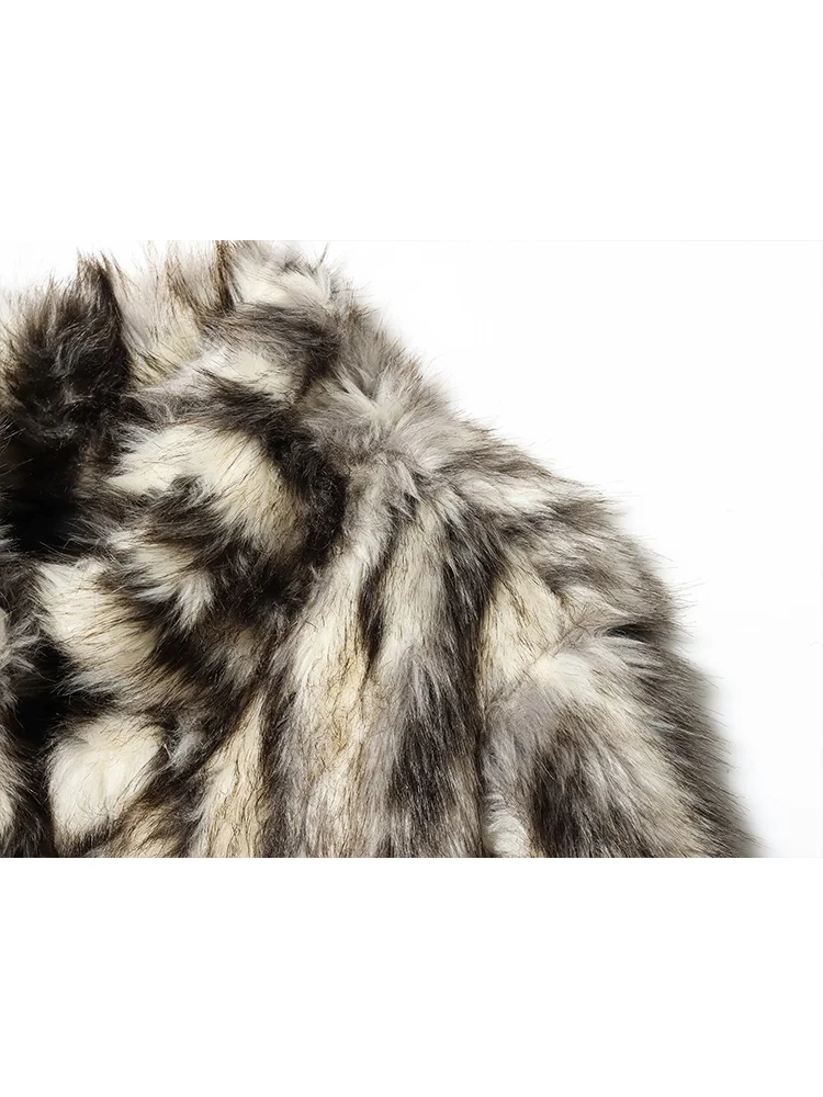 Women Chic Street Print Fur Coat 2025 Winter New Fashion Long Sleeve Warm Short Faux Fur Jacket Female Autumn Outerwear