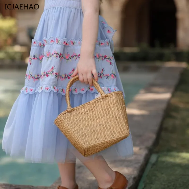 Vintage Baby Girl Dresses Sleeveless O-Neck Palace Princess Floral Embroidery Matching Newborn Vestidos for Eid Summer