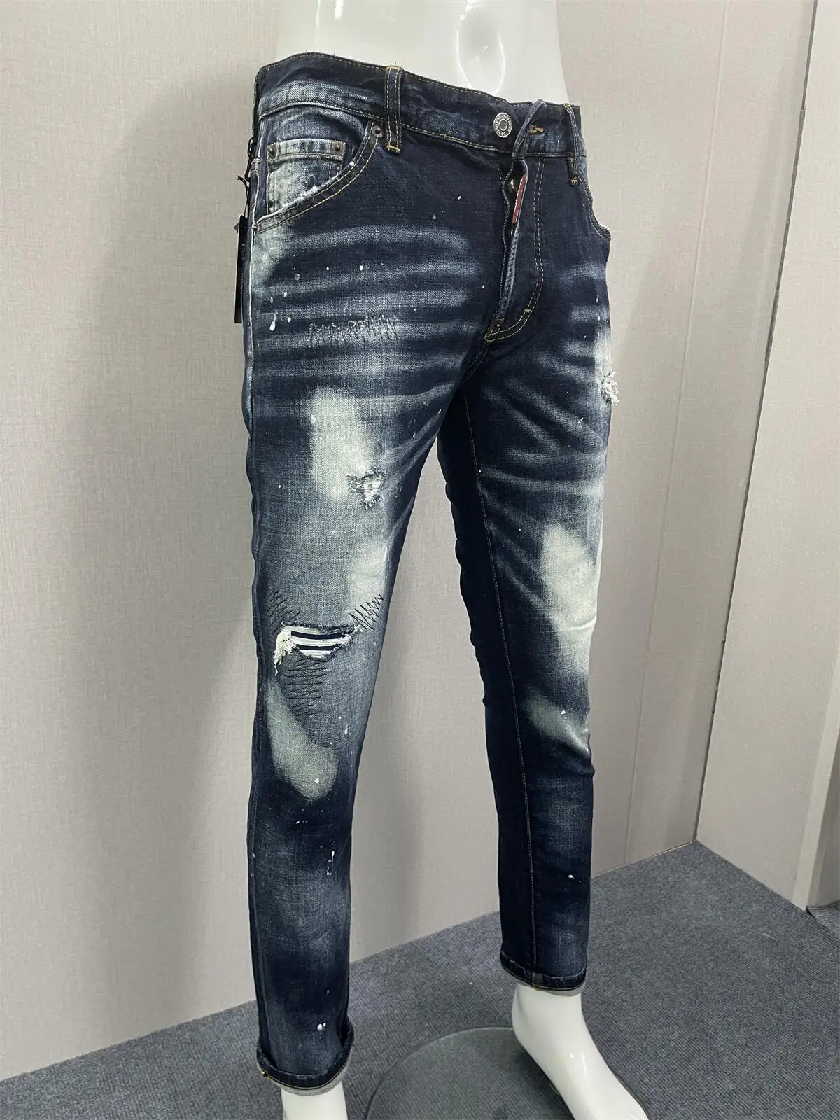 2023 New denim pants D2 denim men's slim fit casual micro elastic water wash black printed letters swing white dot set trend