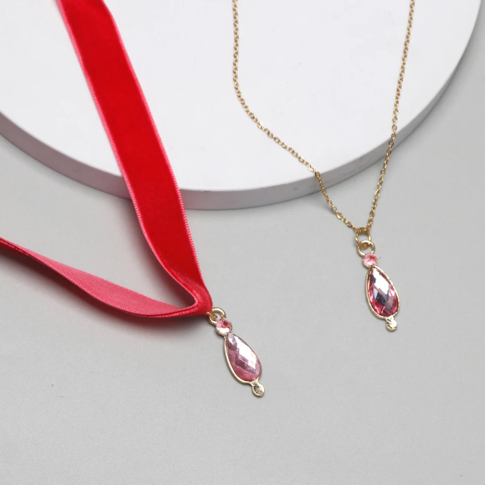 SONGCHANGJEWELRY Collar Con Dije, Accesorios De Disfraz Para Madoka Sakura Kyoko Cosplay, Regalo De Joyería Para Mujer, Regalo De Halloween, Anime, Fiesta De Disfraces, Plata, Zinc, No Es Una Piedra