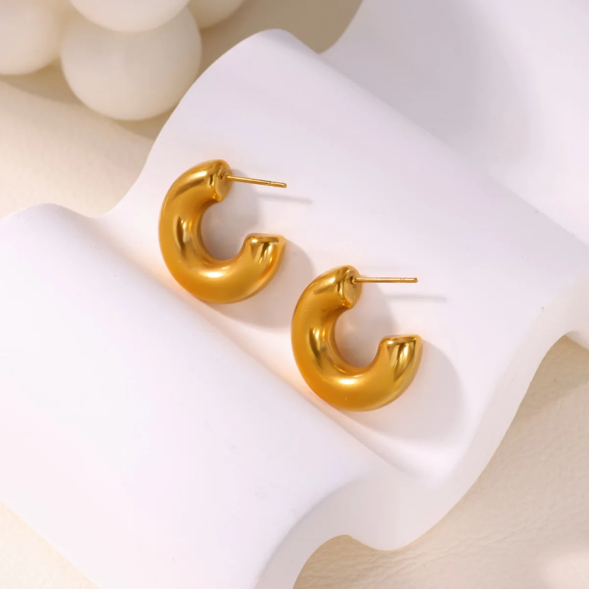 Vintage C-shaped Earrings 18K Gold Plated Stainless Steel Stud Earring