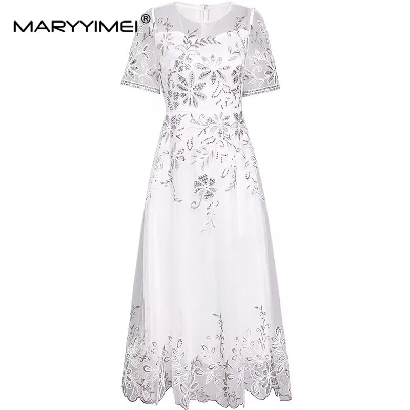 

MARYYIMEI New Fashion Runway Designer Dress Women's Short-Sleeved Embroidery Mesh Splicing High Street Elegant Dresses