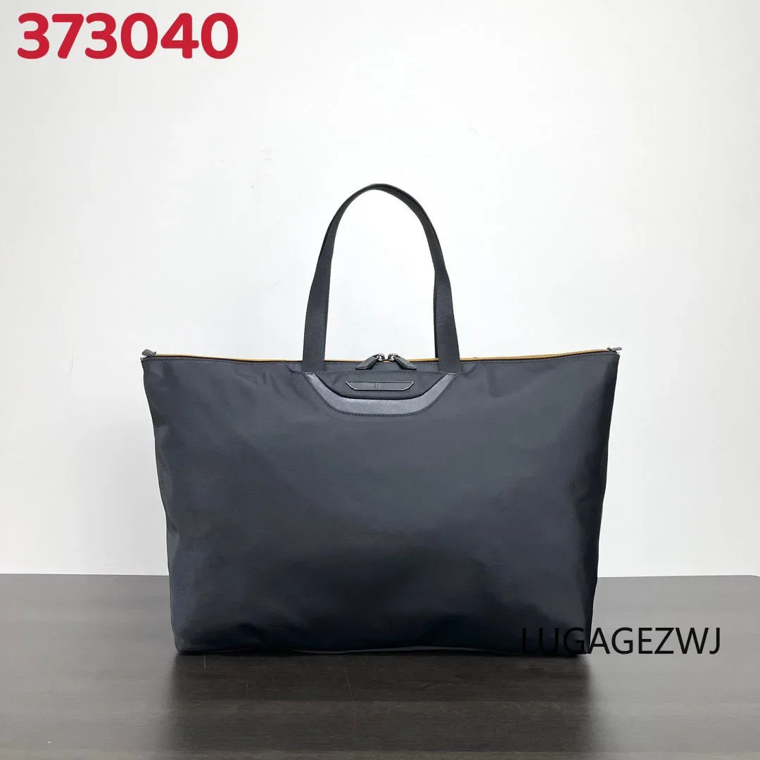 

Famous Co-Branding Ballistic Nylon Men's Large-Capacity Travel Bag Shoulder Handbag For Business