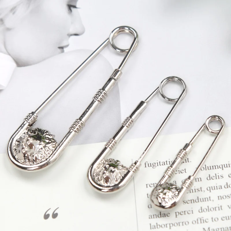 Retro Style Brooch Pin DIY Safety Pins Women Waist Closing Men Suit Jacket Decoration Anime Jewelry