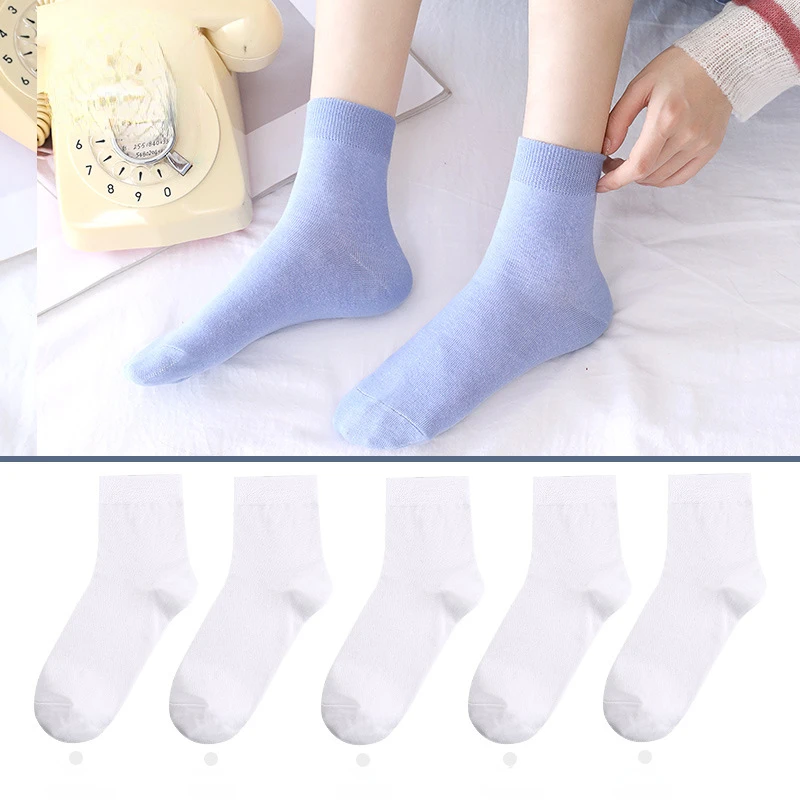 Harajuku Breathable Sport Socks Women Solid Color Girls Student Comfortable Skateboard Sock Christmas Gifts Cotton White Socks