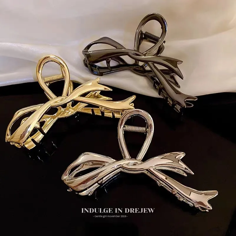 Metal Hair Clip Fashion Barrettes Korean Geometric Black Bow knot Hair Claw for Women Thick Thin Accessories Bath Crab Clamp