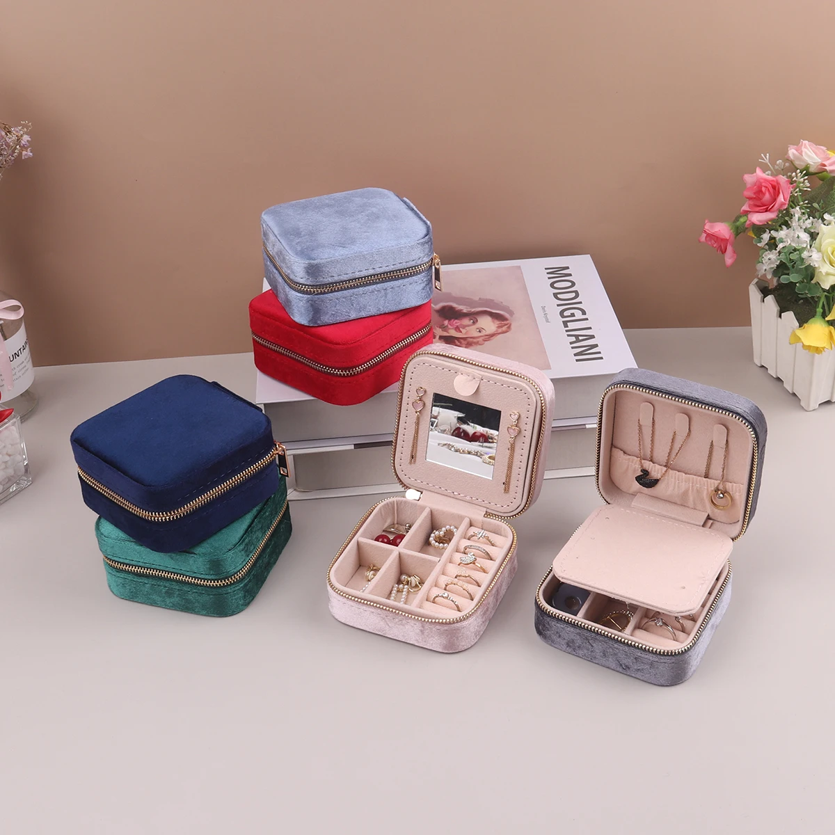 Portable Compartmentalized Design Earrings Ring Jewelry Square Box Flocking Cloth Household Necklace Jewelry Storage Box