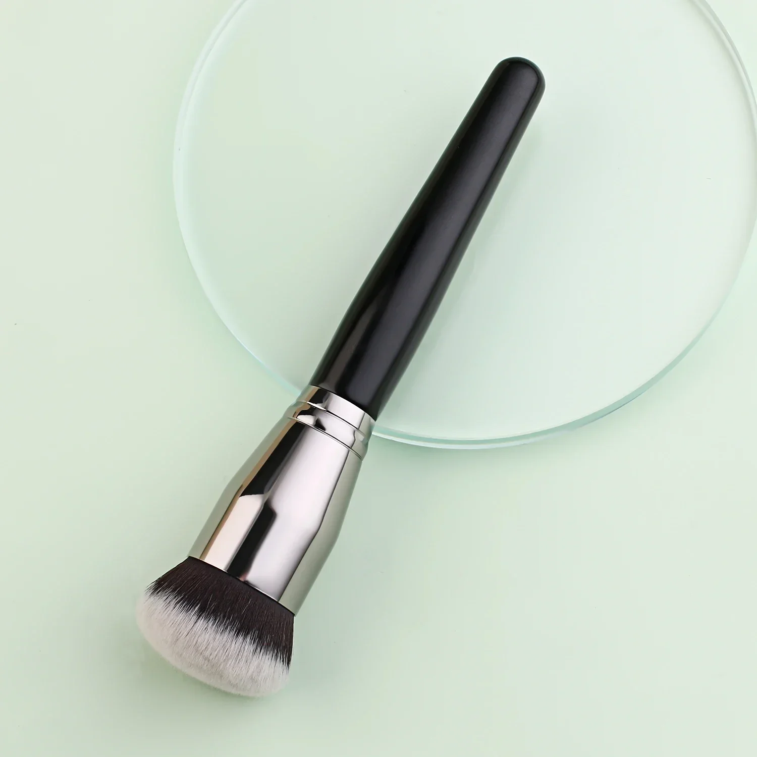 Deluxe Black Cream Foundation Buffing Brush - Premium Synthetic Hair Face Makeup Tool