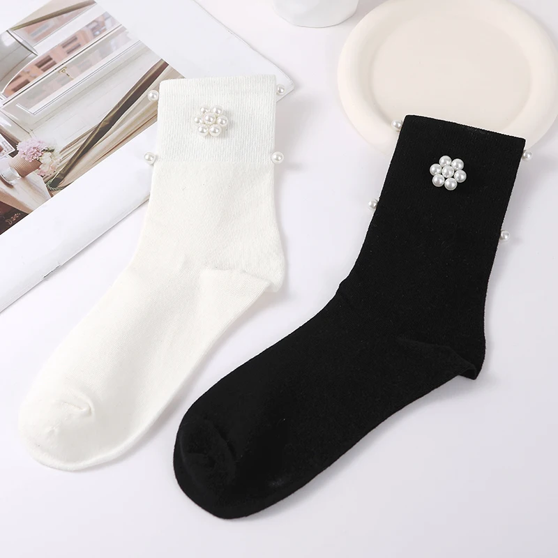 

2 Pairs Lolita Pearl Cotton Socks Women With Pearls Korean Style Simple And Comfortable White Black Mid Tube Socks High Quality