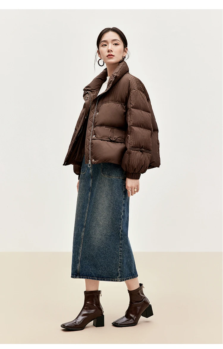 SENTUBILA Women's Cropped Down Coat 2024 Winter Fashion Puffer Jacket 90% White Duck Down Stand Neck Outerwear Ladies W44Y56273