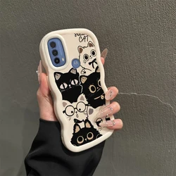 Six Cats Wavy Silicone Phone Case - Moto E22s (White)