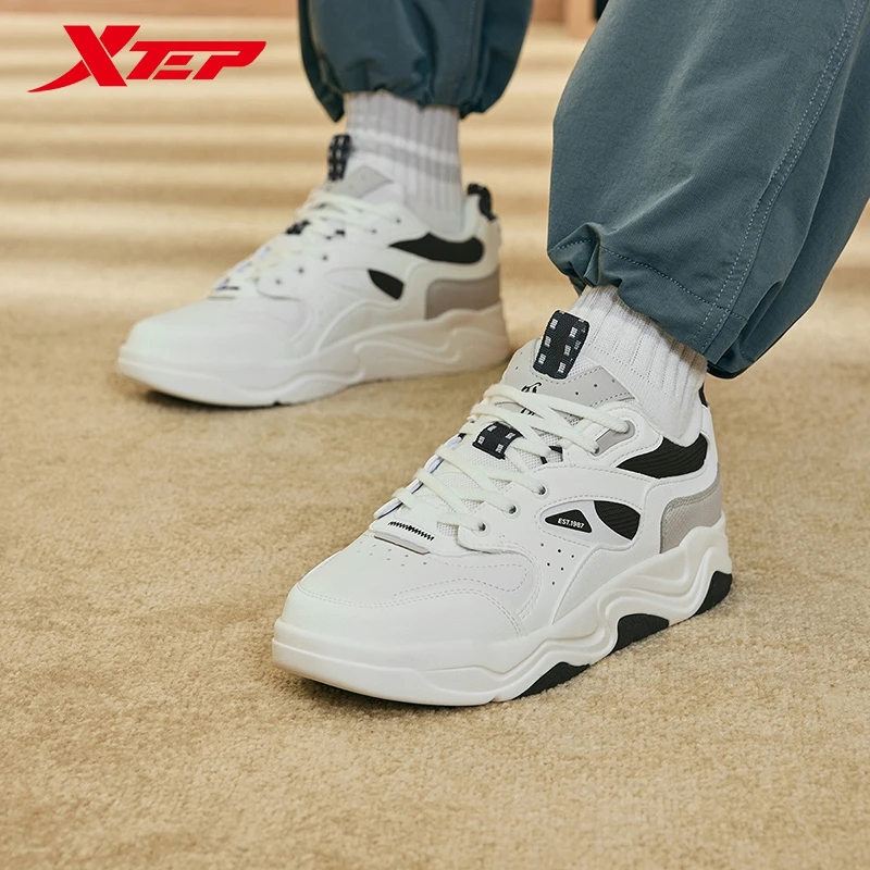 Xtep Undercurrent Skateboarding Shoes For Men 2024 Winter Warm Fashion Skate Shoes Comfortable Stability Sneakers 976419310005