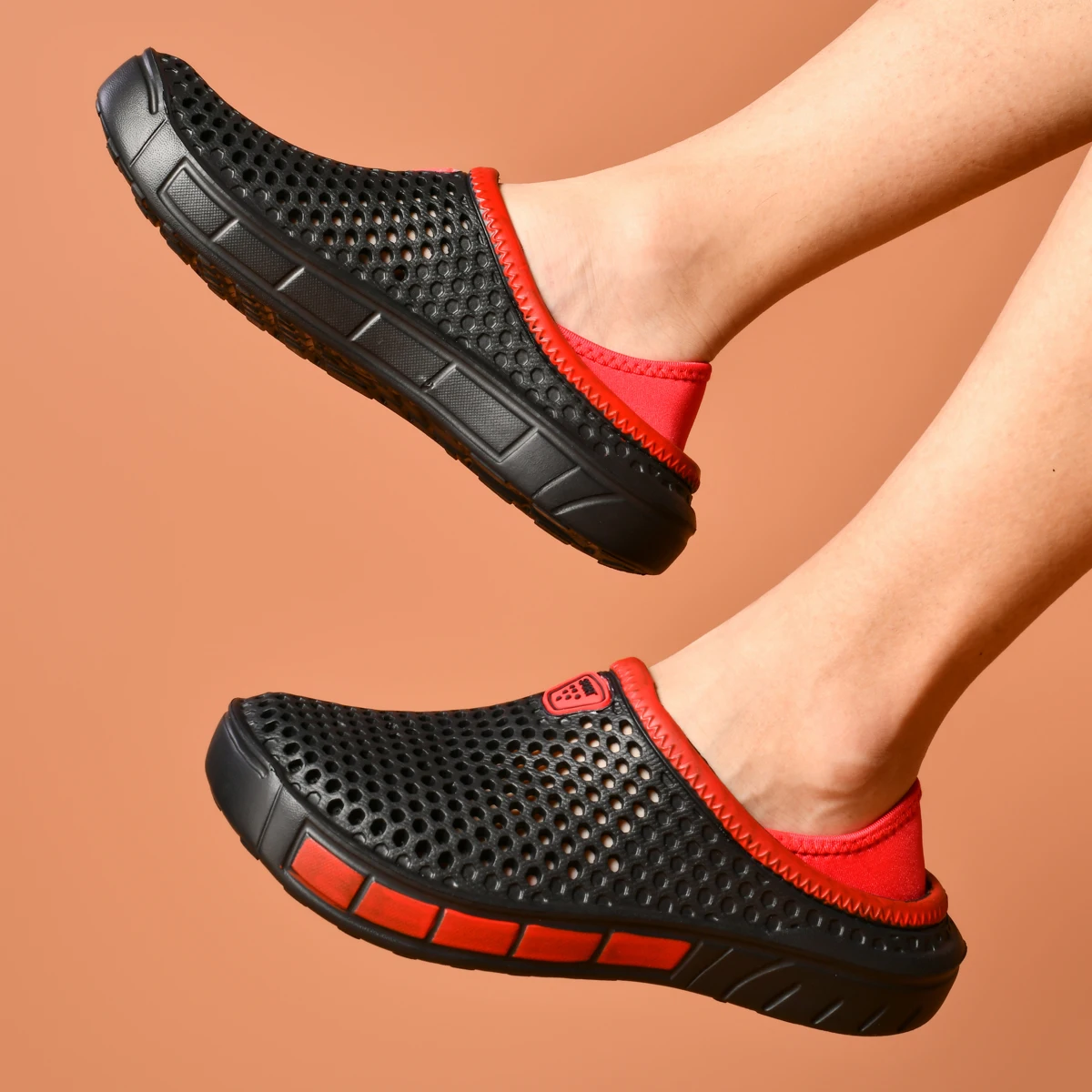 Men's Versatile Breathable Summer Clogs in Various Colors