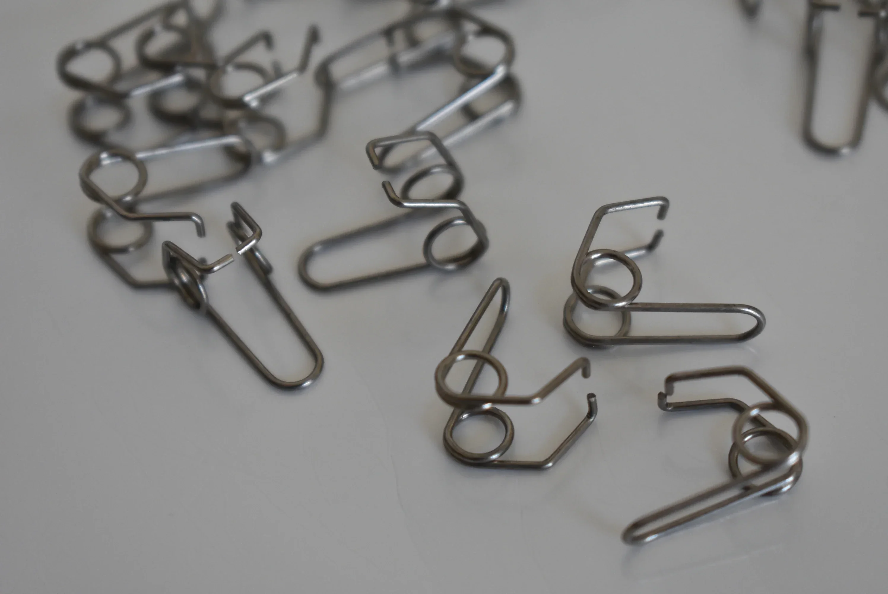 Trumpet instrument 100 Pcs Stainless Steel Trumpet Drain Valve Spring Musical Instrument Repair Parts Accessory
