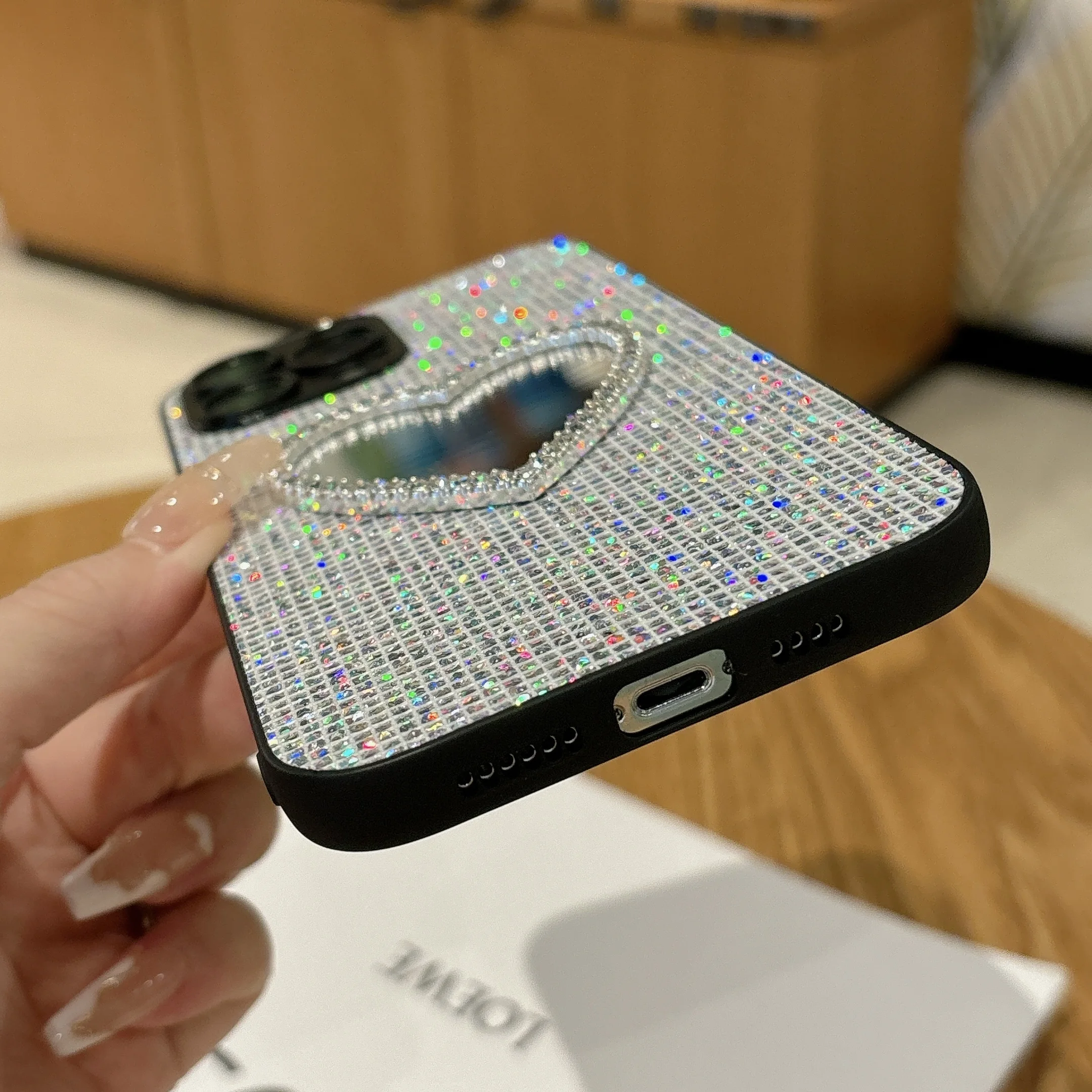 Luxury Mirror Glitter Shiny Grid Leather Phone Case with Soft Back Cover