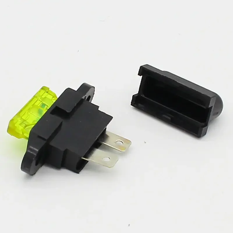 Plug-in Auto Fuse Holder 5pcs + Auto Fuse 5pcs