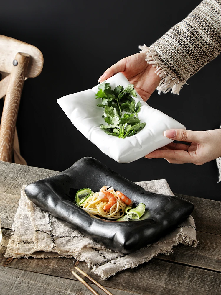 ステンレス製サービングトレイ 丸型 – 積み重ね可能で省スペース 食事