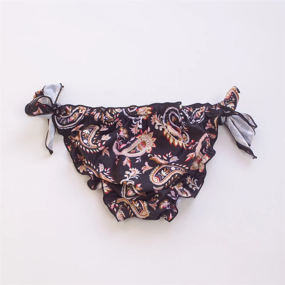 Wholesale Fold Sexy Bandage Brazilian Bikini Thong 2025 Ruffle Flower Swimwear Swimsuit Women Bottom Sexy Cheap Biquini Bottom
