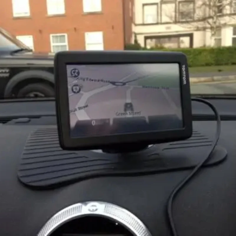 NUOLIANXIN In Car GPS SAT Nav Dashboard Mount Dash Holder Mat For