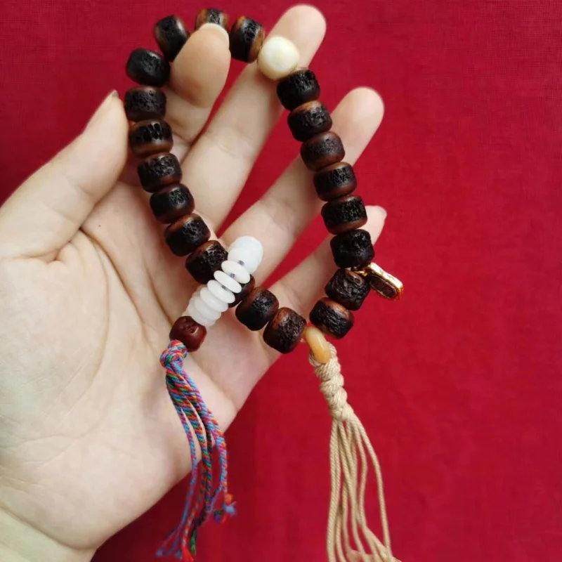 Yak Skull Gaba Version Panlong Lion Double Teeth Stile Etnico Tibetano Palmare All'Ingrosso